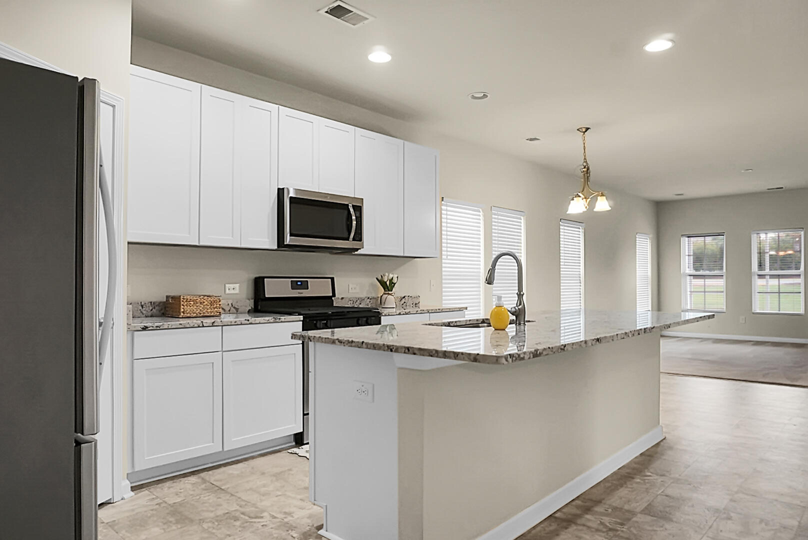 102 Chaste Tree Circle Goose Creek, SC 29445 - Photo 6 of 40 DSC07598