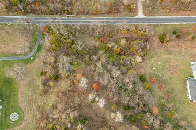 $269,900 | 805 East Outer Belt Road, Greenwood, MO 64034