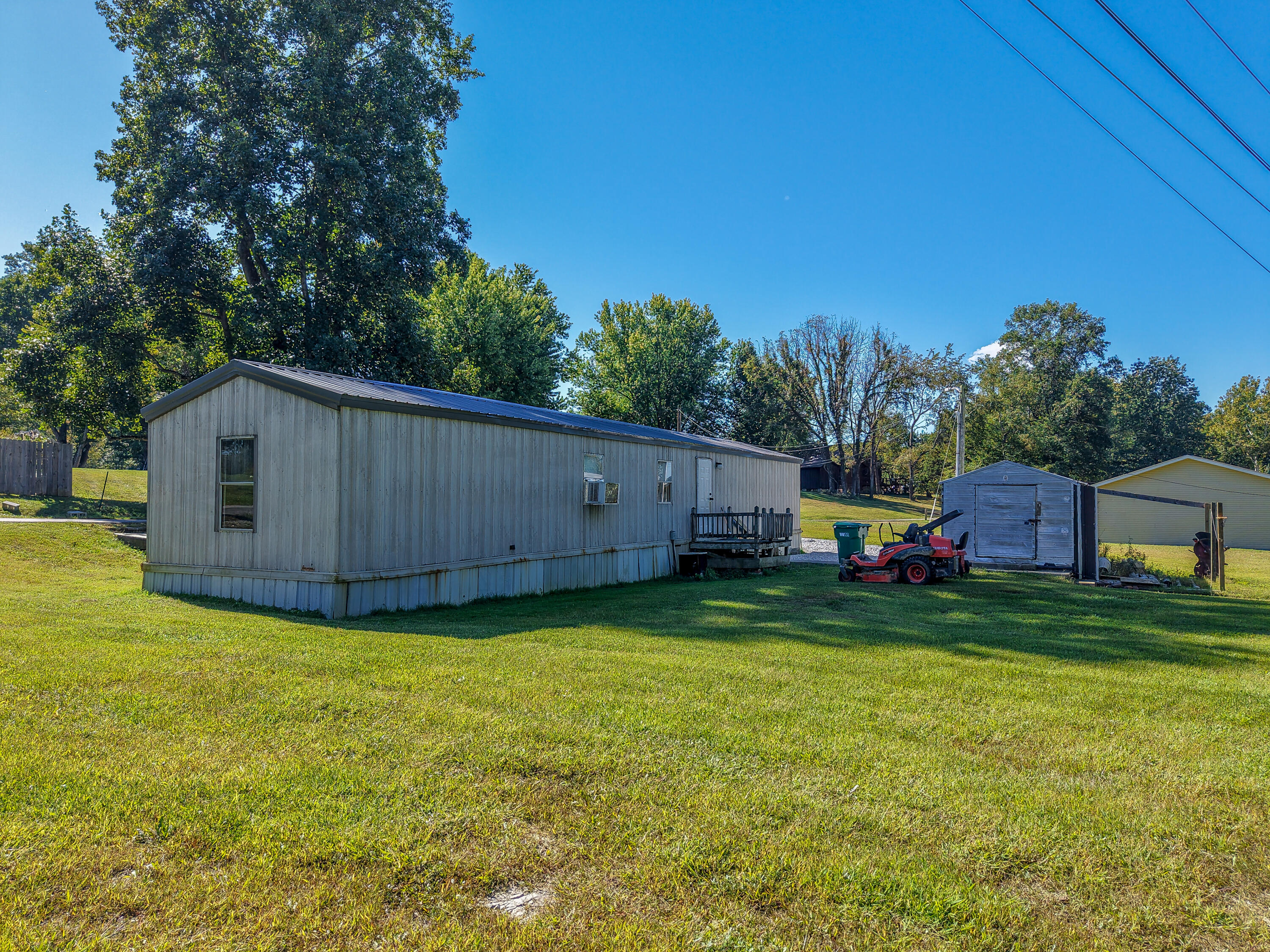 275 Ridgeway Drive Morehead, KY 40351 - Photo 3 of 29 DJI_20260929113638_0049_D