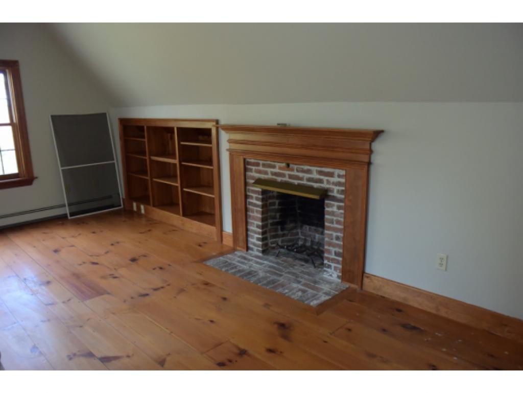 223 South Hill Road New Boston, NH 03070 - Photo 21 of 30 Gallery Image 21
