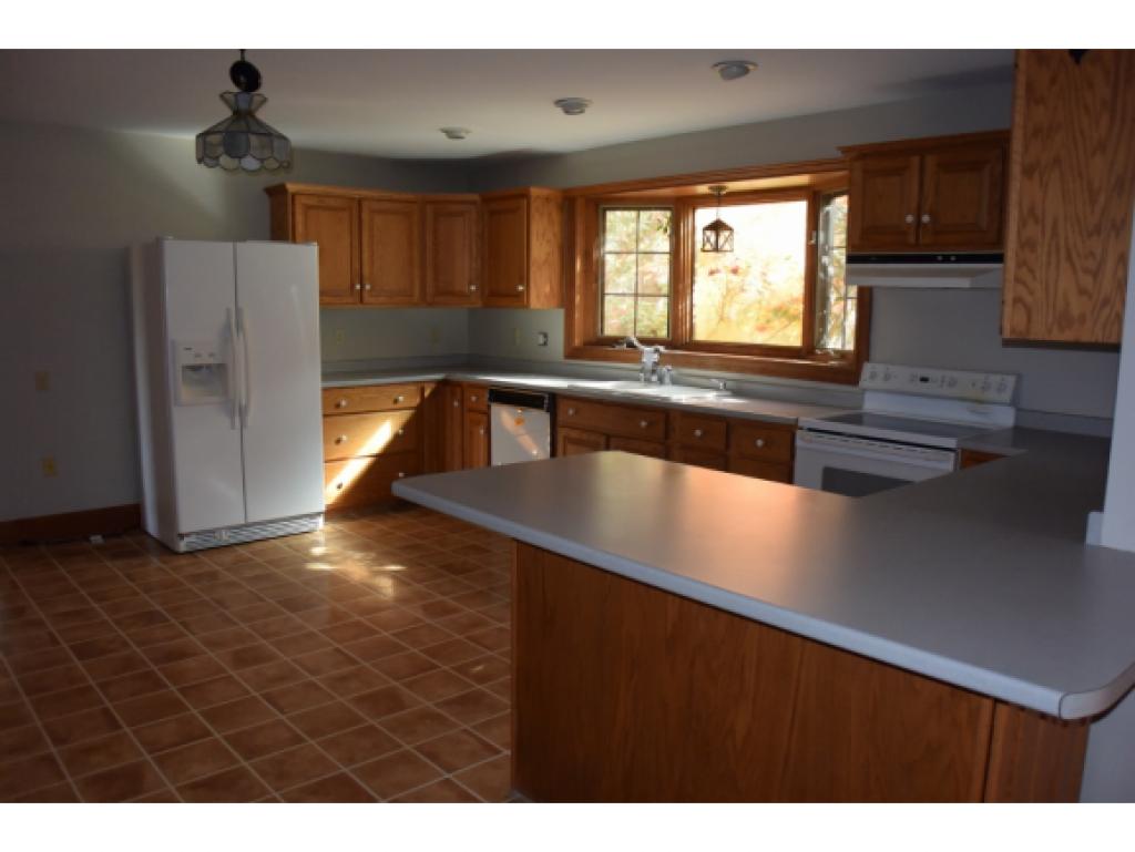 223 South Hill Road New Boston, NH 03070 - Photo 4 of 30 Gallery Image 4
