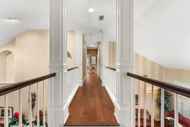 $1,050,000 | 4 Tiburon Drive, Austin, TX 78738