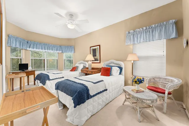 $1,050,000 | 4 Tiburon Drive, Austin, TX 78738