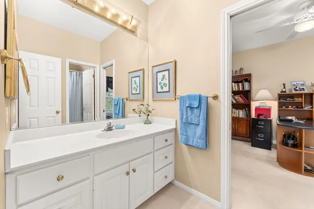 $1,050,000 | 4 Tiburon Drive, Austin, TX 78738