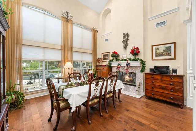 $1,050,000 | 4 Tiburon Drive, Austin, TX 78738