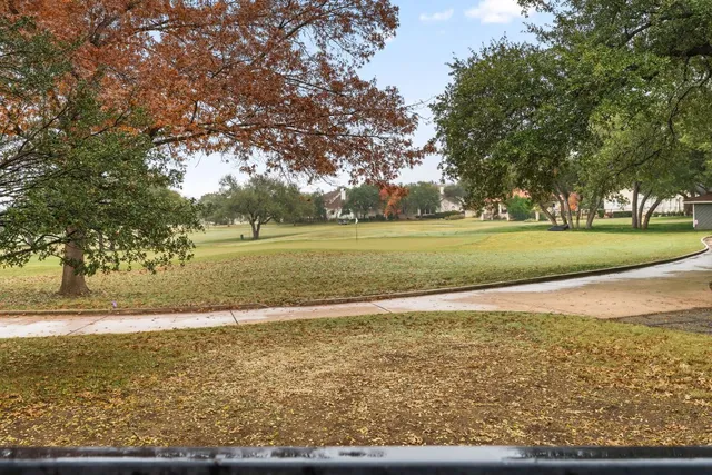 $1,050,000 | 4 Tiburon Drive, Austin, TX 78738