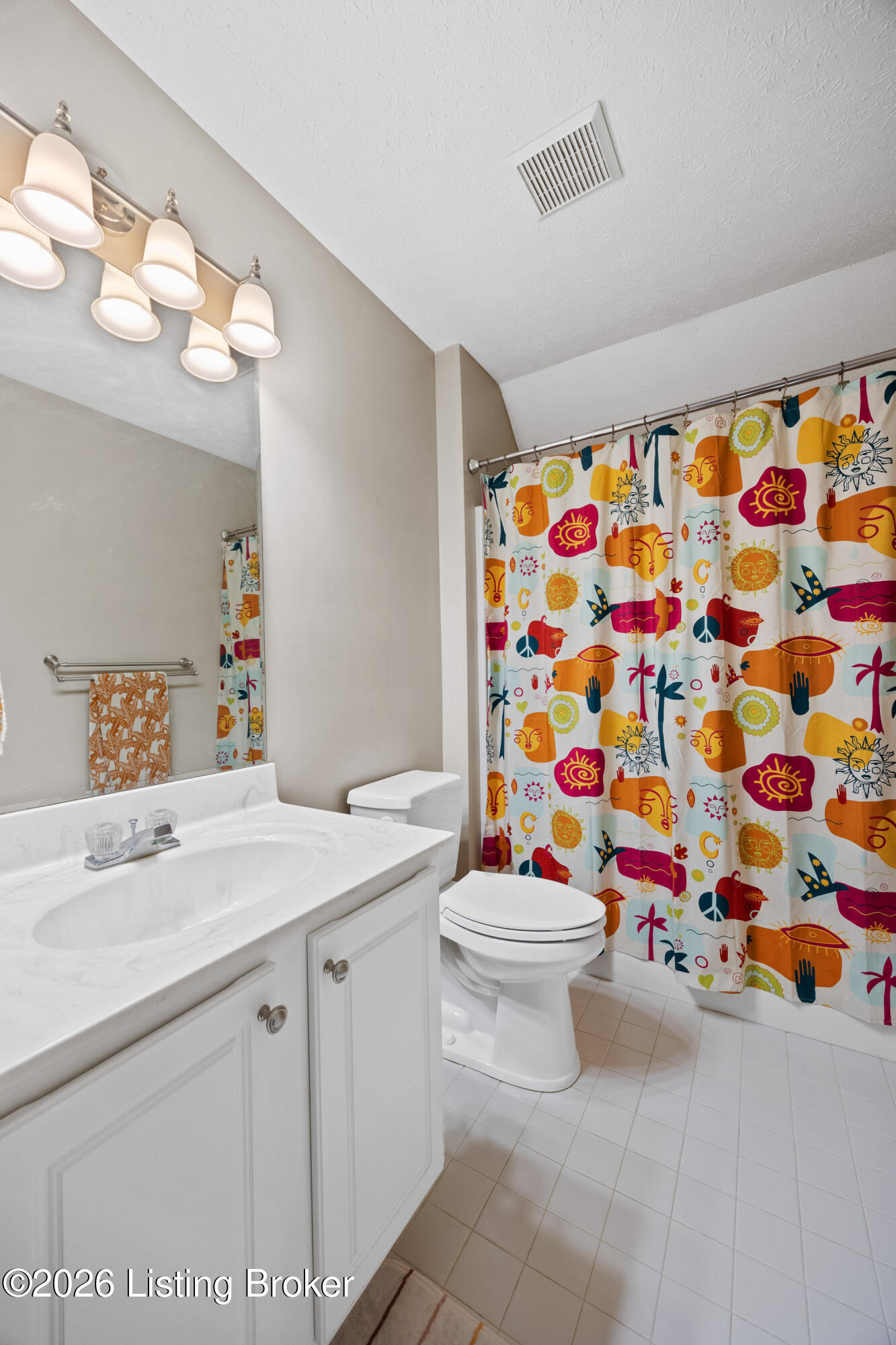 14010 Spring Mill Road Louisville, KY 40245 - Photo 26 of 41 025