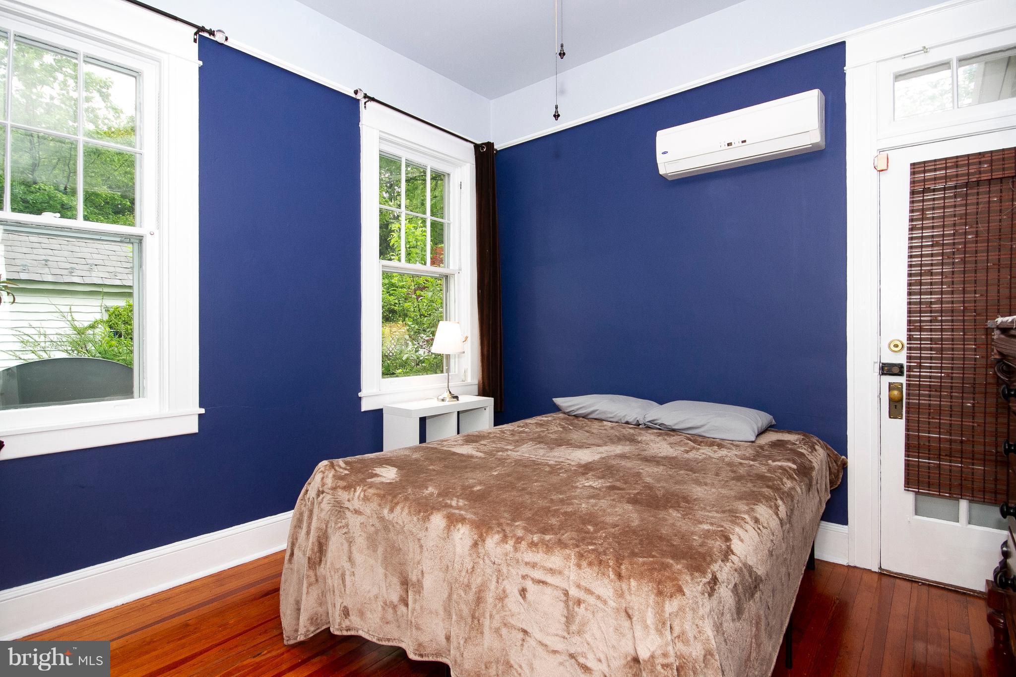 412 Kensington Road Baltimore, MD 21229 - Photo 17 of 30 Bedroom