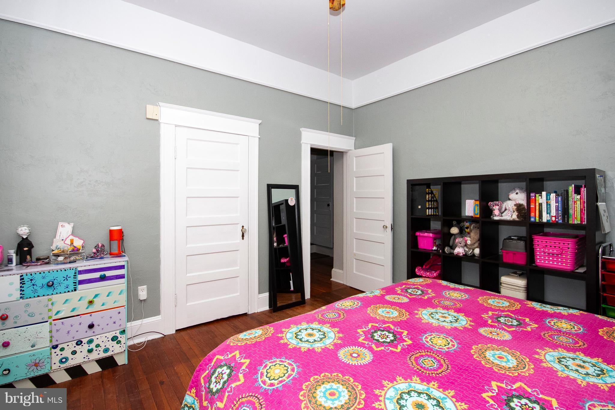 412 Kensington Road Baltimore, MD 21229 - Photo 20 of 30 Bedroom