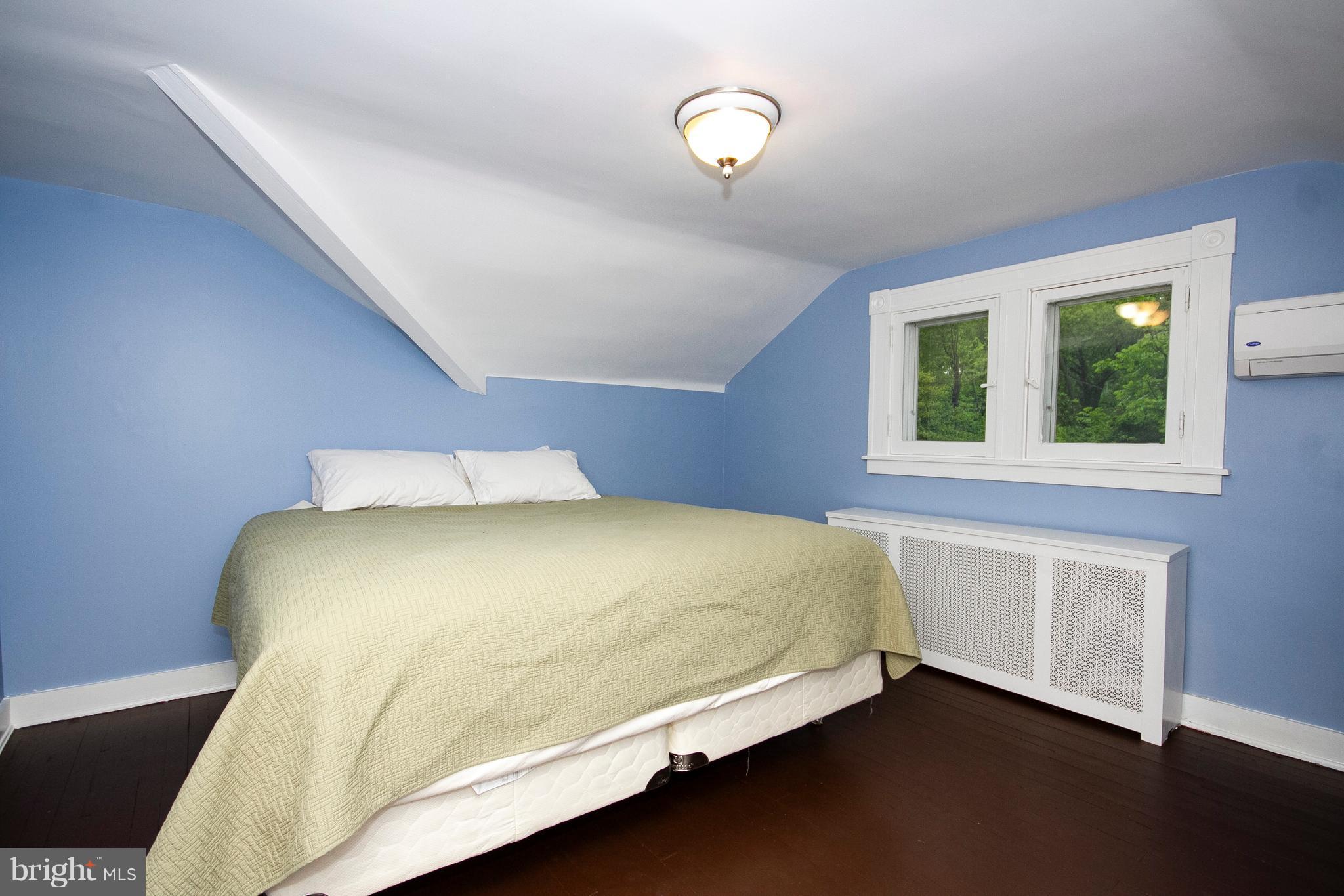 412 Kensington Road Baltimore, MD 21229 - Photo 25 of 30 Bedroom