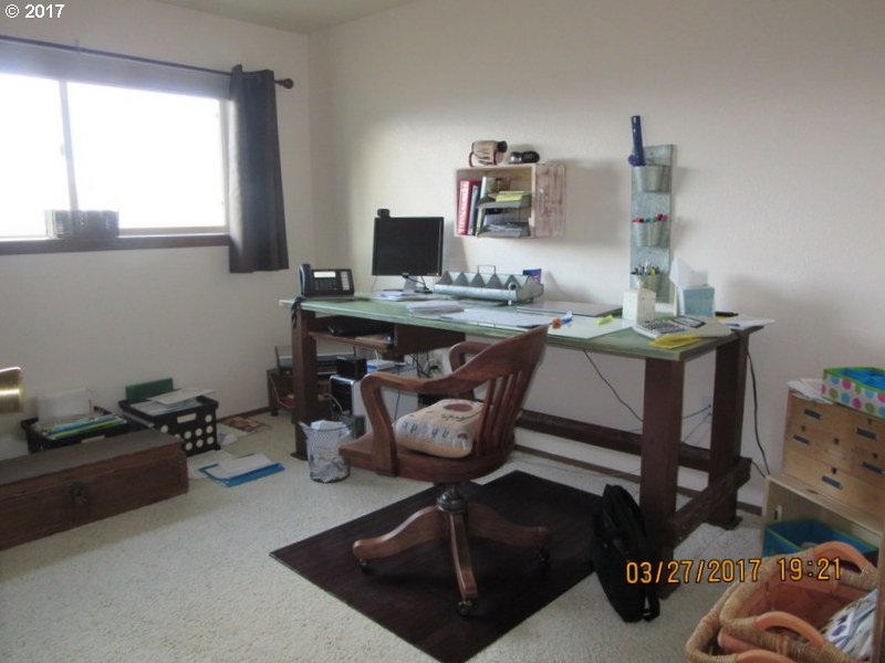 44492 Pocahontas Road Baker City, OR 97814 - Photo 22 of 32 Gallery Image 22