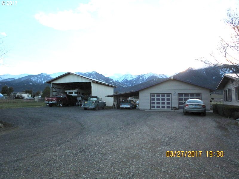 44492 Pocahontas Road Baker City, OR 97814 - Photo 29 of 32 Gallery Image 29