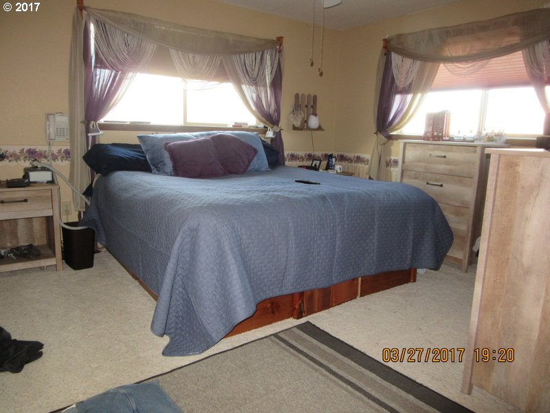 44492 Pocahontas Road Baker City, OR 97814 - Photo 8 of 32 Gallery Image 8