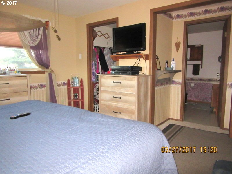 44492 Pocahontas Road Baker City, OR 97814 - Photo 10 of 32 Gallery Image 10