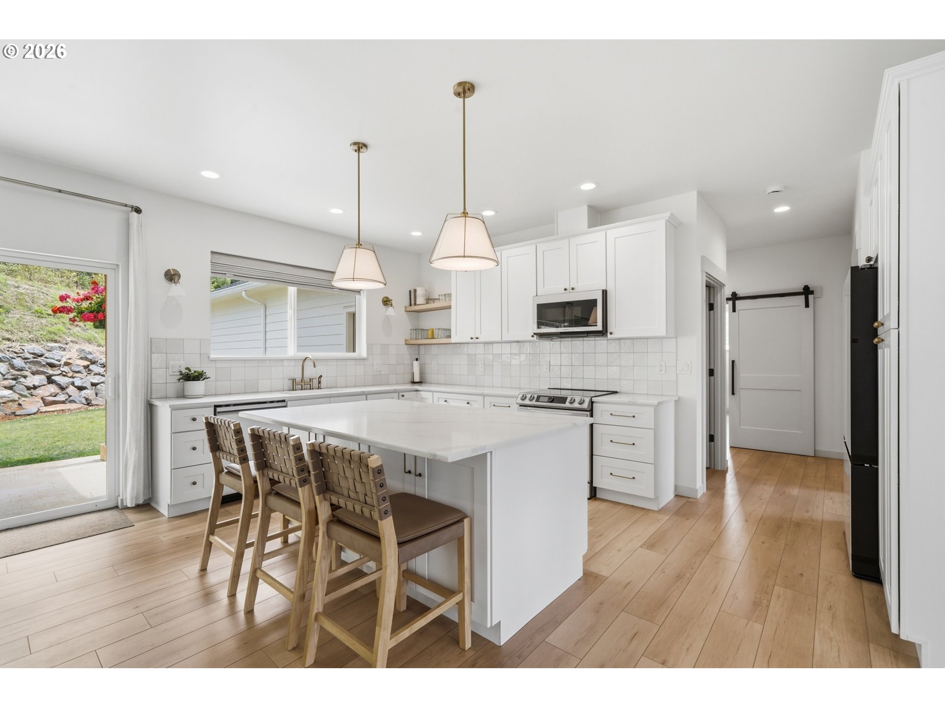 20165 Berkshire Road Beaver, OR 97112 - Photo 11 of 43 Gallery Image 11