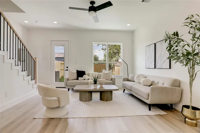 $374,900 | 311 Marcella Street, Unit A, Houston, TX 77091