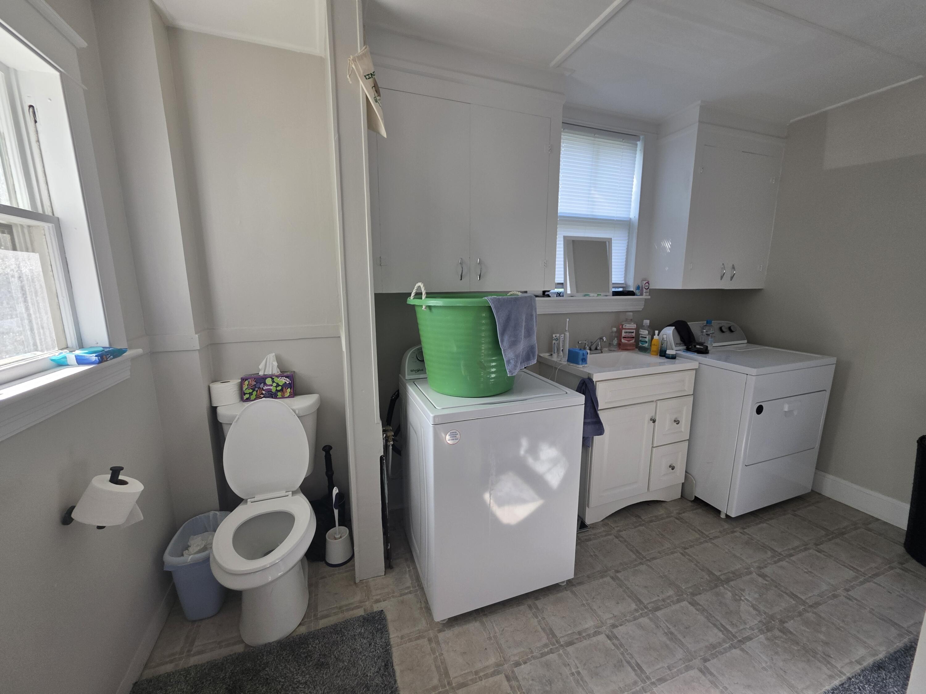 80 Rankin Street Rockland, ME 04841 - Photo 10 of 19 20251007_102712