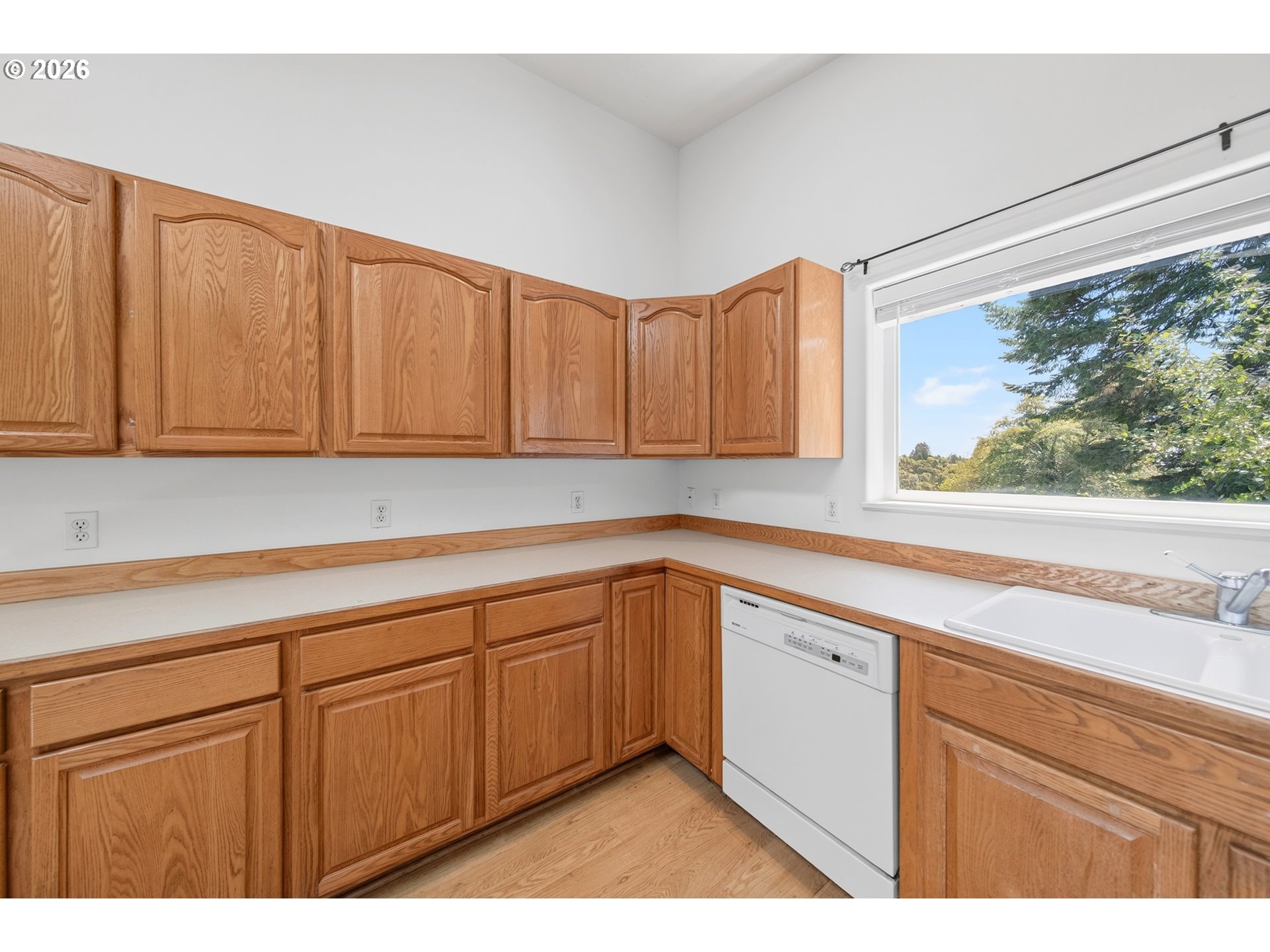 16708 Thompson Road Brookings, OR 97415 - Photo 11 of 48