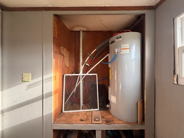 $47,500 | 1227 Frenchville Road, Ashland, ME 04732