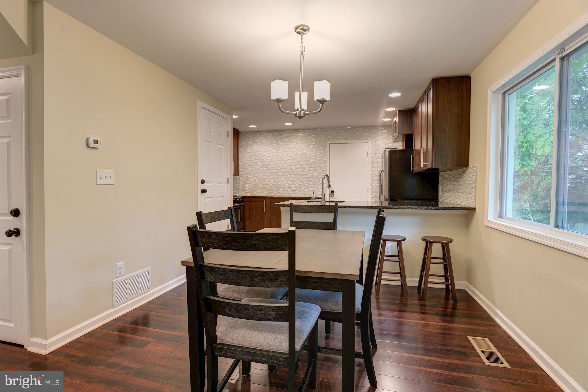 5 Northland Road Baltimore, MD 21207 - Photo 9 of 33 Dining Room