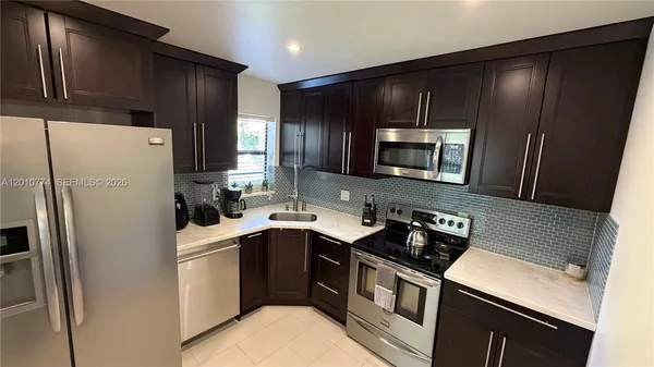 $3,000 | 2649 Carambola Circle North, Unit 1735, Coconut Creek, FL 33066