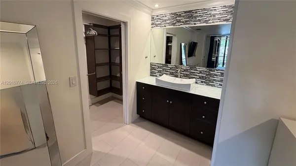 $3,000 | 2649 Carambola Circle North, Unit 1735, Coconut Creek, FL 33066