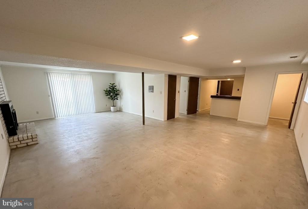 6807 Robinia Road Temple Hills, MD 20748 - Photo 40 of 42 Gallery Image 40