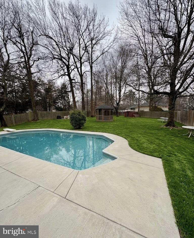 6807 Robinia Road Temple Hills, MD 20748 - Photo 8 of 42 Gallery Image 8