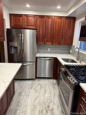 $3,000 | 79-61 78th Avenue | Glendale