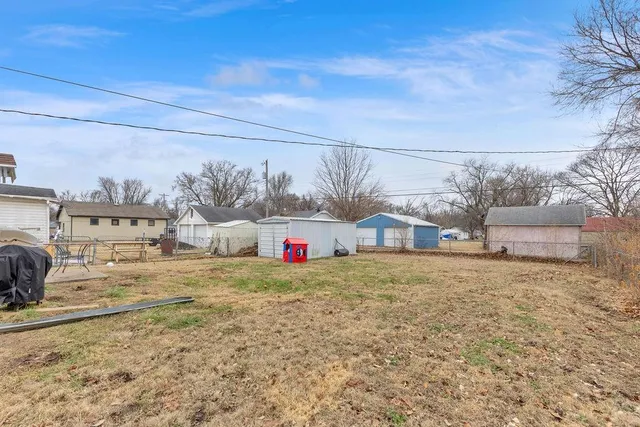 $94,900 | 6620 Carnegie Street, St. Joseph, MO 64504