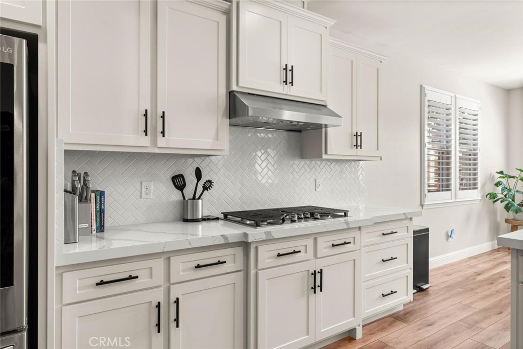 1971 Potter Road Chico, CA 95928 - Photo 3 of 40 Gallery Image 3