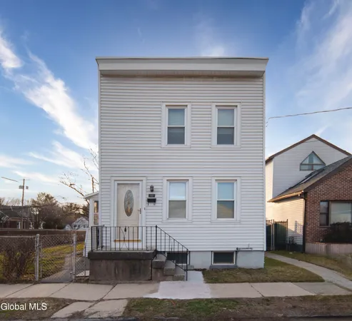 $269,000 | 1601 8th Avenue, Watervliet, NY 12189