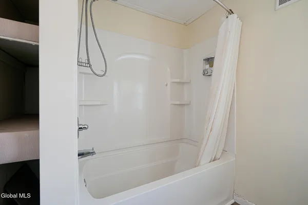 $269,000 | 1601 8th Avenue, Watervliet, NY 12189