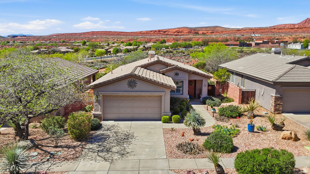 2159 Silverstone Way Washington, UT 84780 - Photo 3 of 49