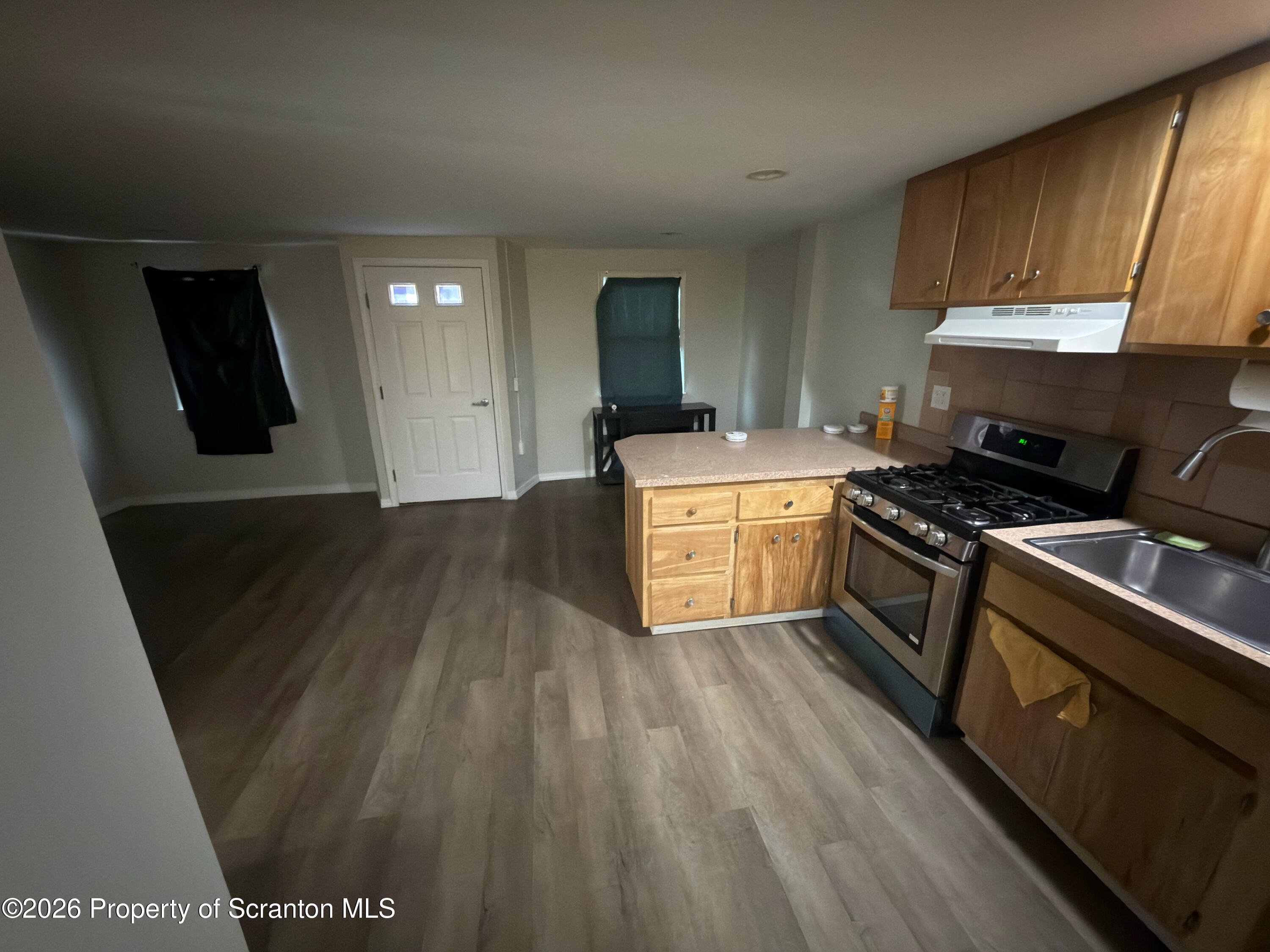 1043 Main Street Dickson City, PA 18519 - Photo 4 of 10 Kitchen