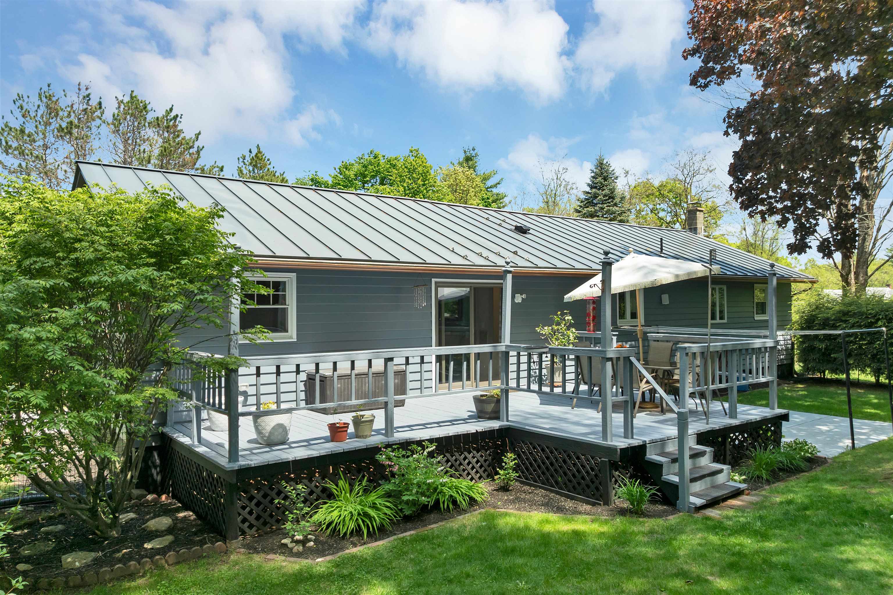121 Terrace Road Franklin, NH 03235 - Photo 5 of 46