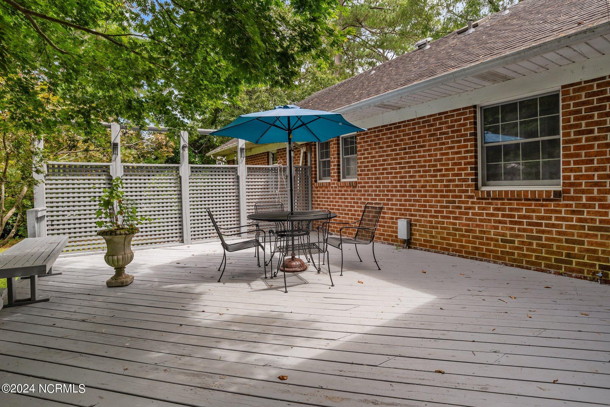 112 North Reed Drive Washington, NC 27889 - Photo 14 of 50 14-web-or-mls-DSC_7067