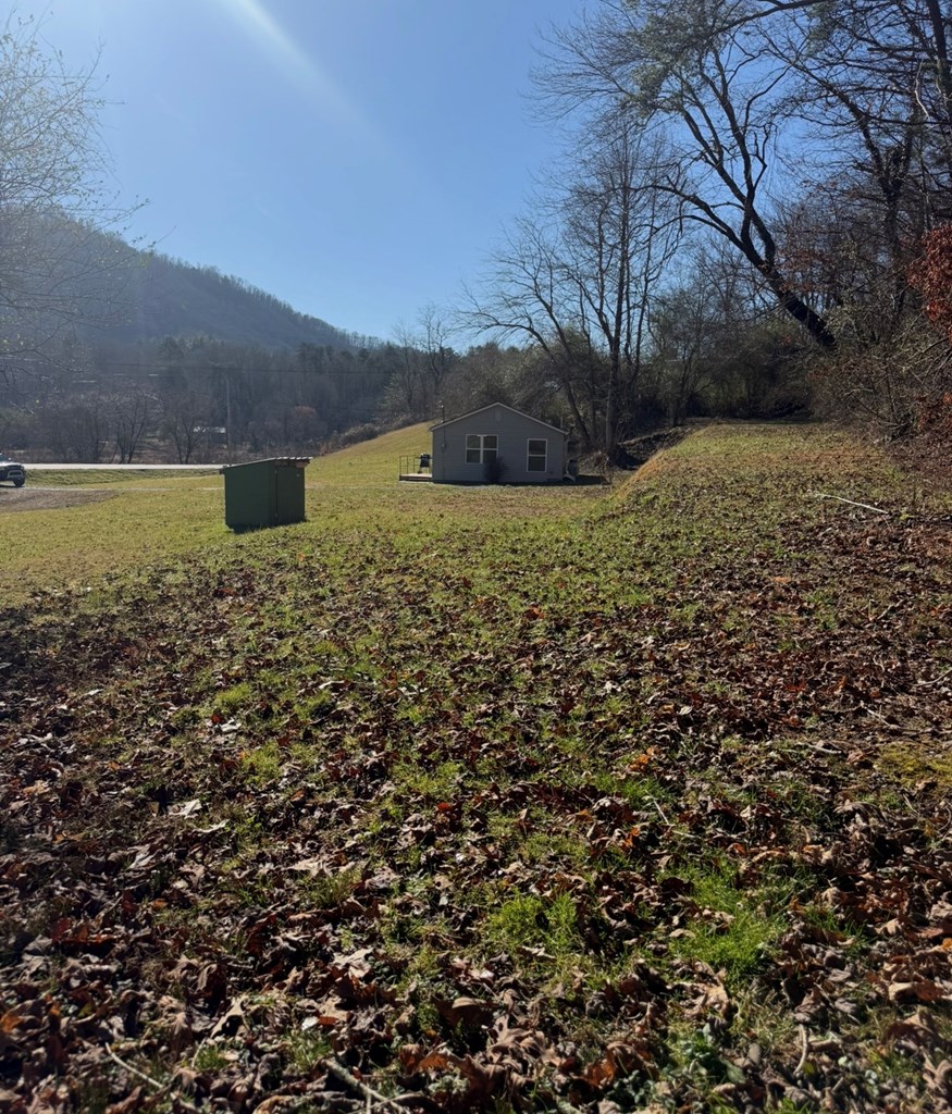 3975 Highway 141 Marble, NC 28905 - Photo 3 of 18