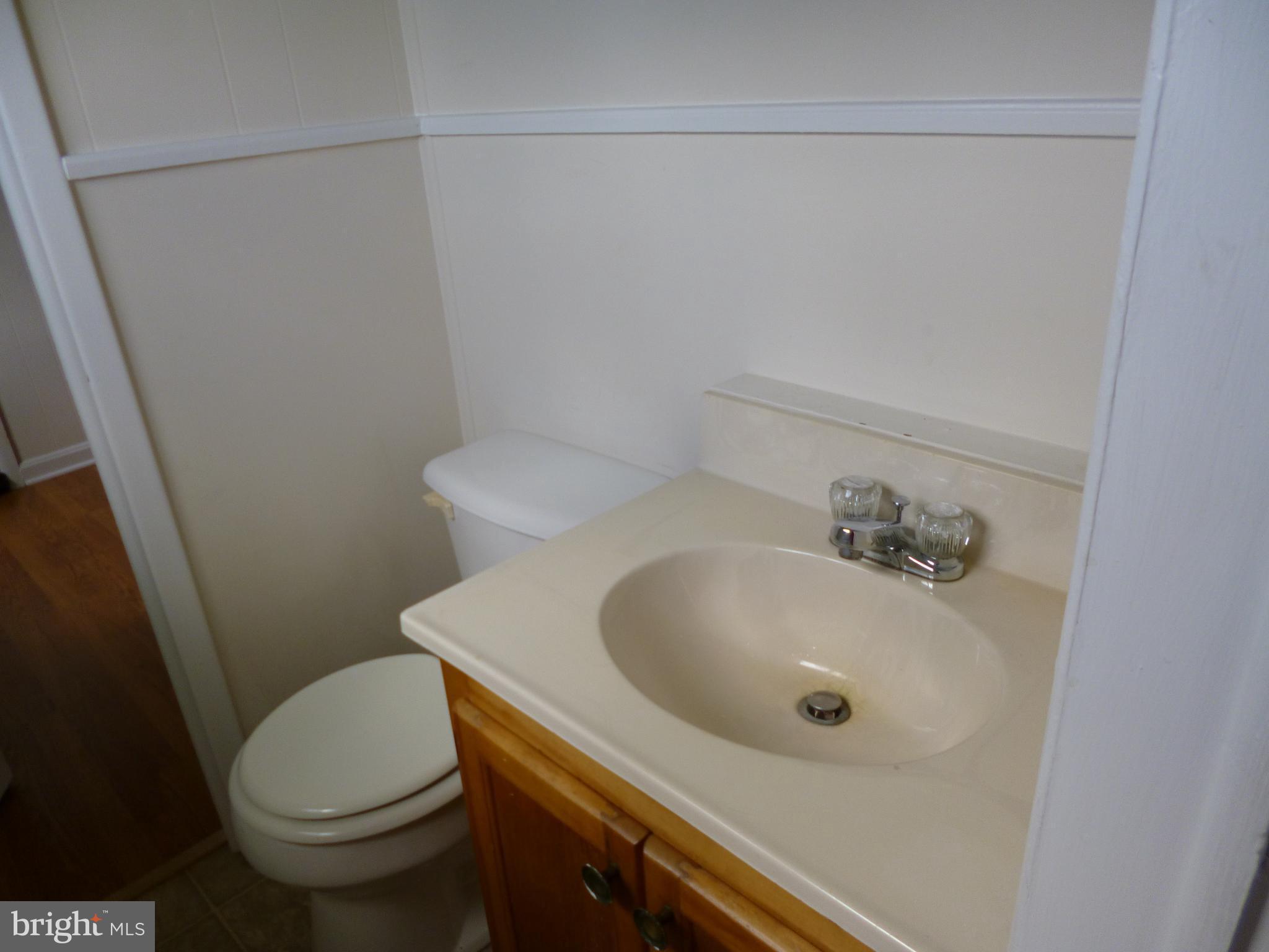 7337 Blanton Road Ruther Glen, VA 22546 - Photo 5 of 6 Bath