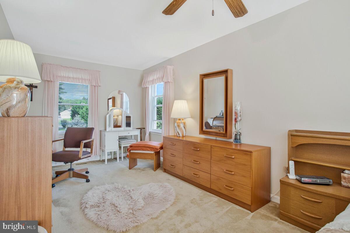 674 Teton Drive Lothian, MD 20711 - Photo 19 of 38 a living room with furniture and a window