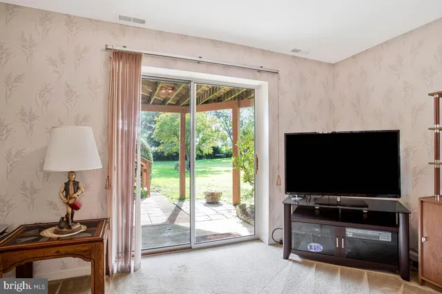 $589,000 | 674 Teton Drive, Lothian, MD 20711