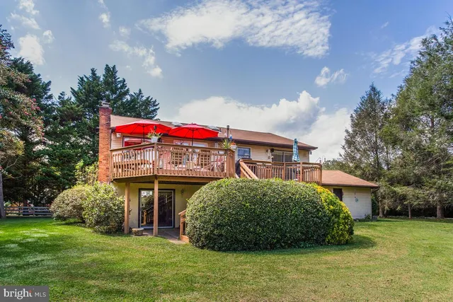 $589,000 | 674 Teton Drive, Lothian, MD 20711