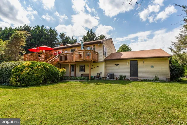 $589,000 | 674 Teton Drive, Lothian, MD 20711