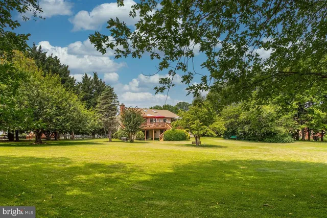 $589,000 | 674 Teton Drive, Lothian, MD 20711