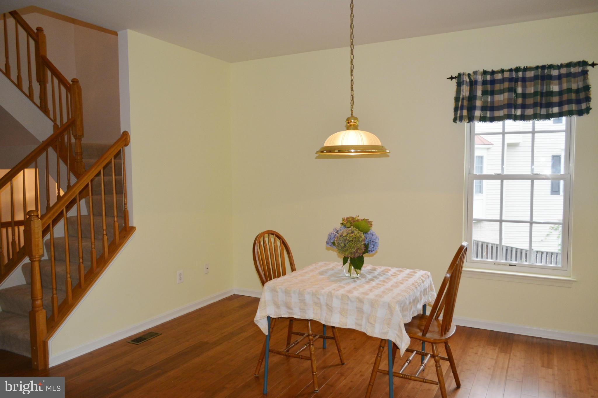 9069 Two Bays Road Lorton, VA 22079 - Photo 3 of 19 Breakfast Room