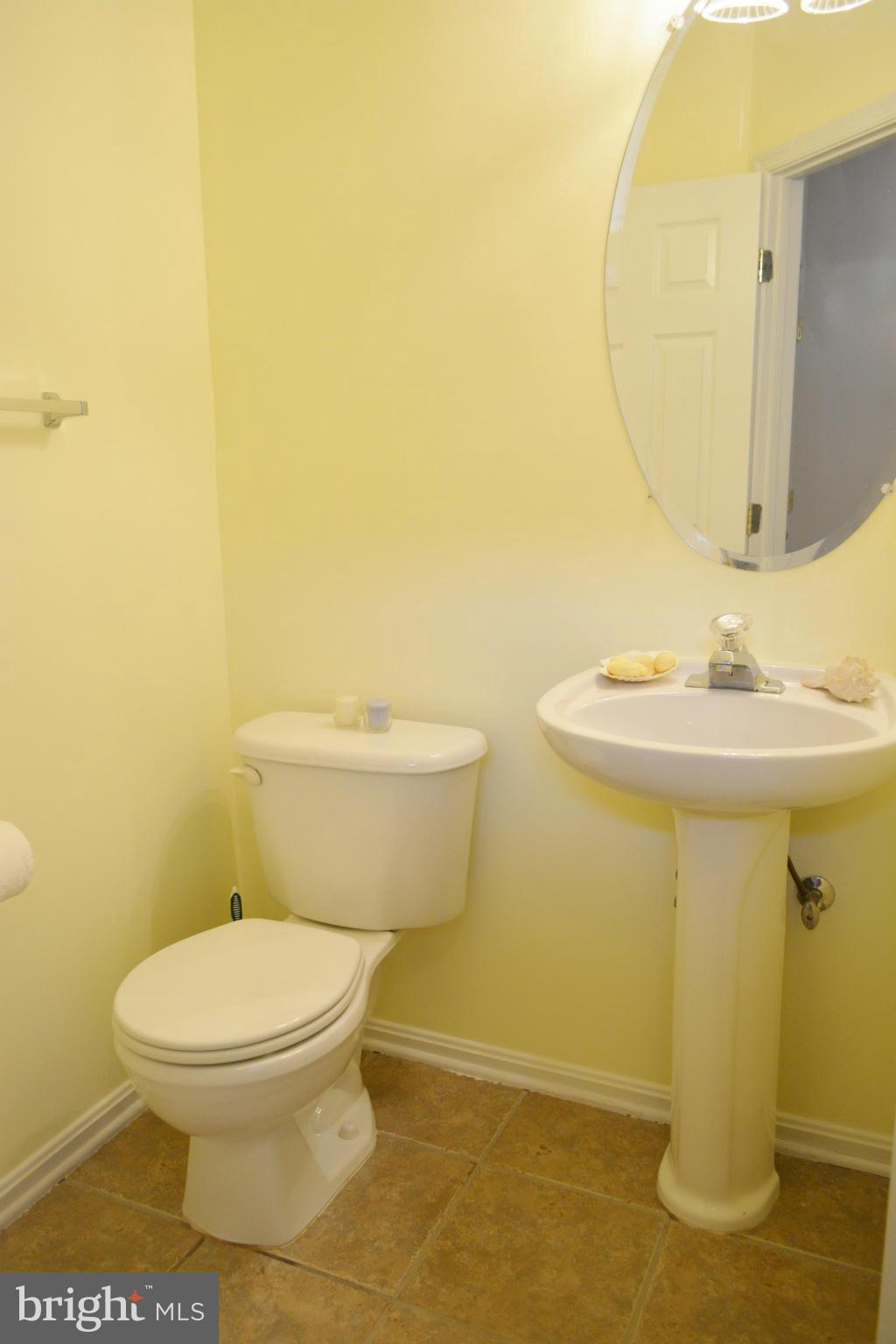 9069 Two Bays Road Lorton, VA 22079 - Photo 8 of 19 ML Powder Rm