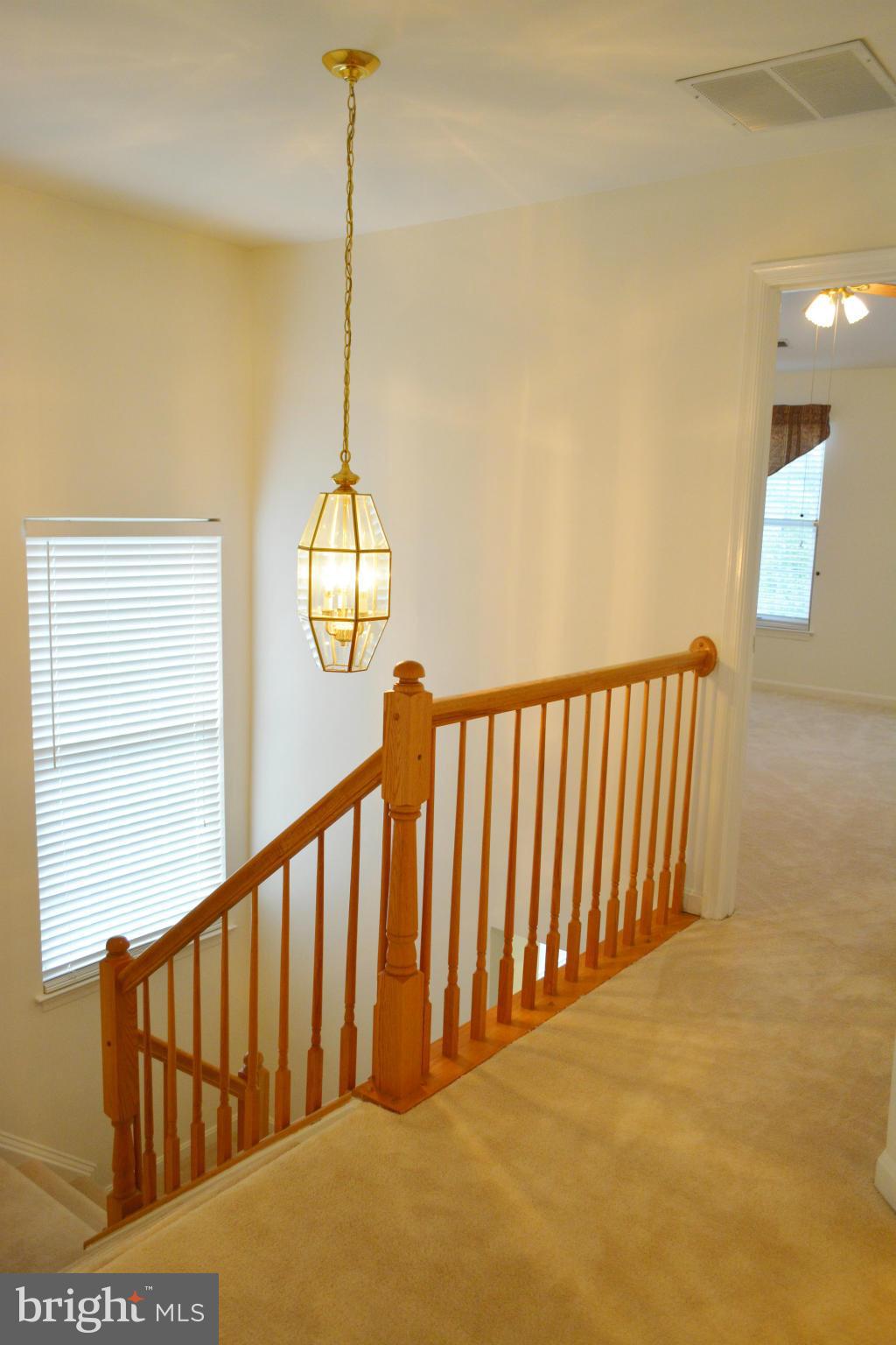 9069 Two Bays Road Lorton, VA 22079 - Photo 9 of 19 UL Foyer