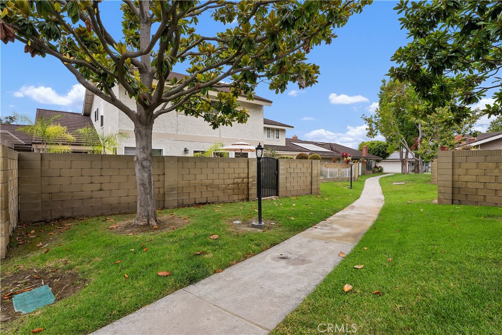 5112 Kingscross Road Westminster, CA 92683 - Photo 39 of 49 Gallery Image 39