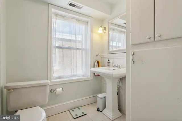 $995,000 | 1911 Mt Vernon Street, Philadelphia, PA 19130