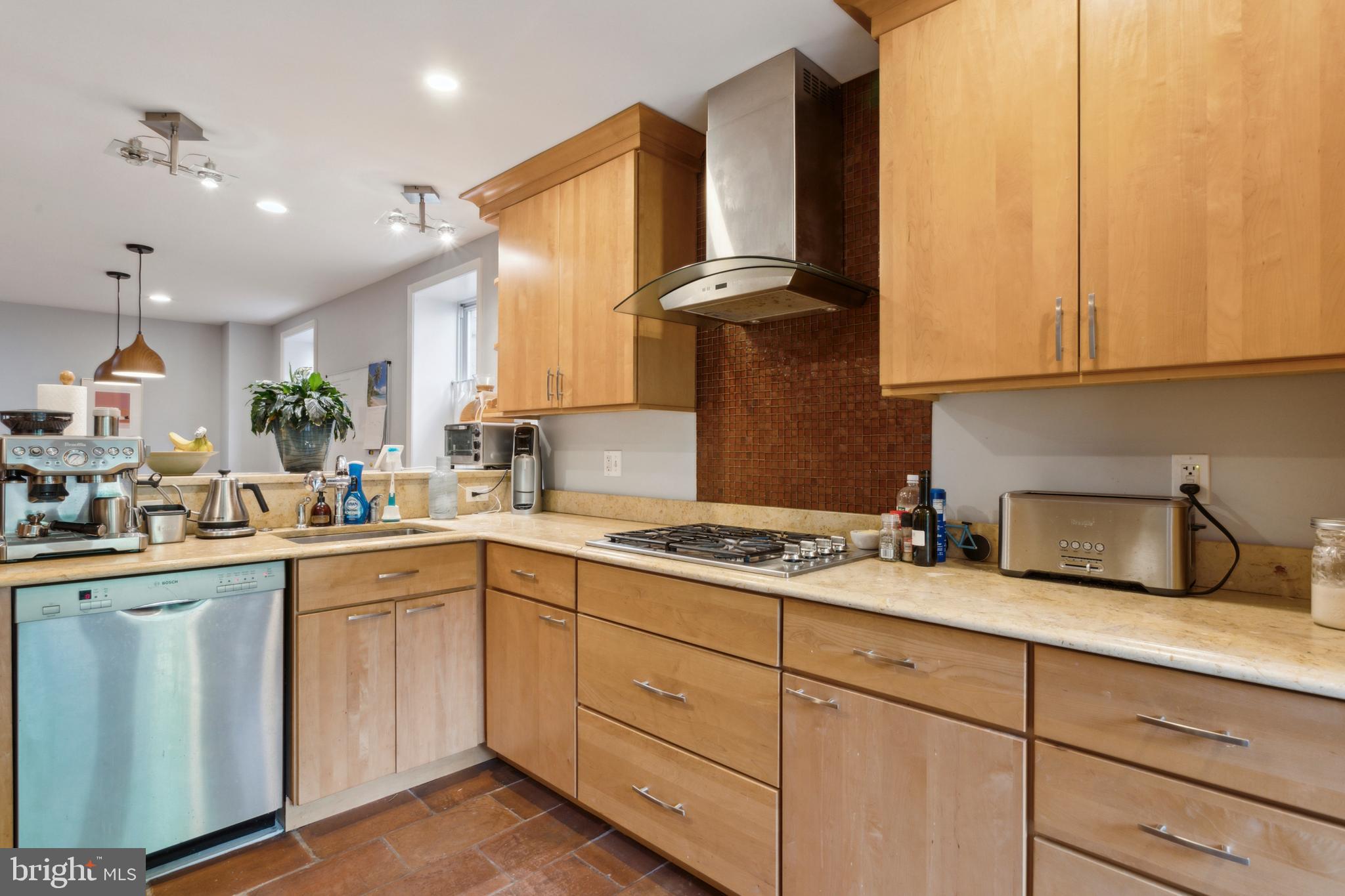 1911 Mt Vernon Street Philadelphia, PA 19130 - Photo 10 of 26